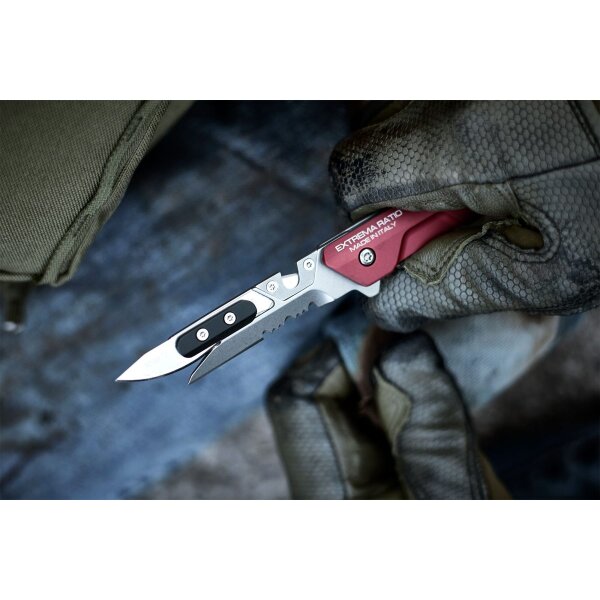 Extrema Ratio Ferrum Rescue Red