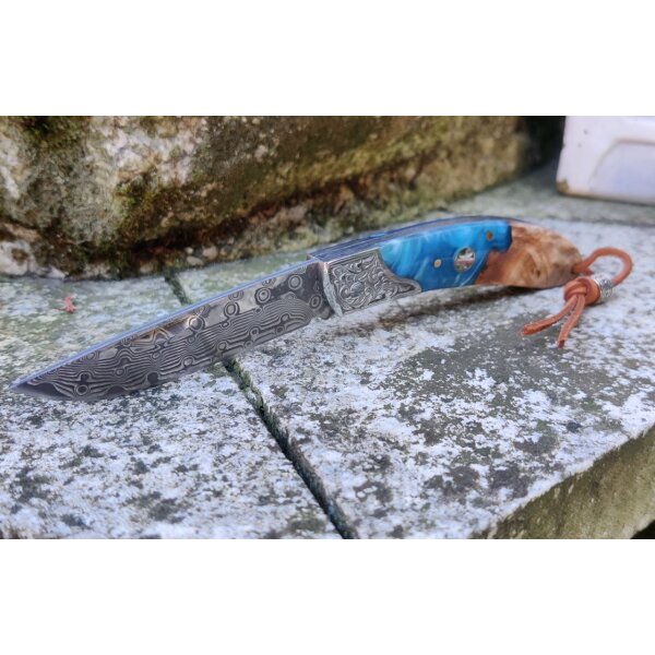 Albainox Blue Lago Damastmesser mit Triple-Material Griff Taschenmesser