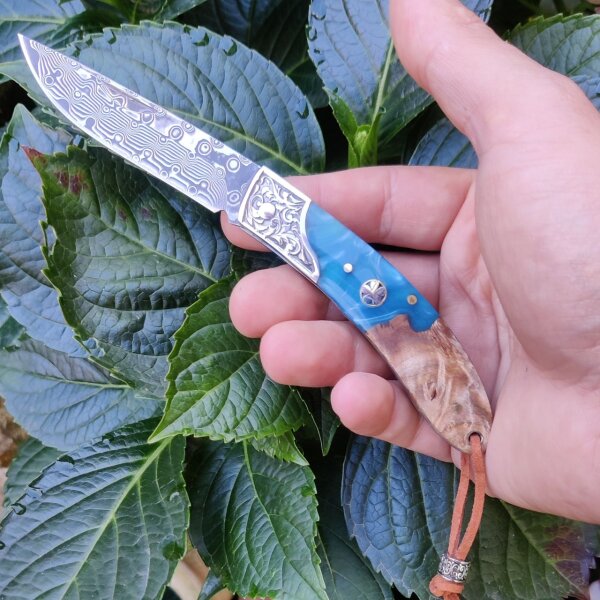 Albainox Blue Lago Damastmesser mit Triple-Material Griff Taschenmesser