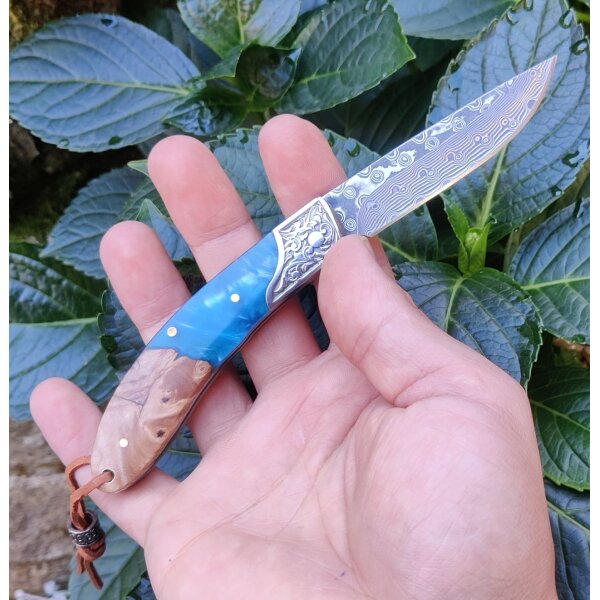 Albainox Blue Lago Damastmesser mit Triple-Material Griff Taschenmesser