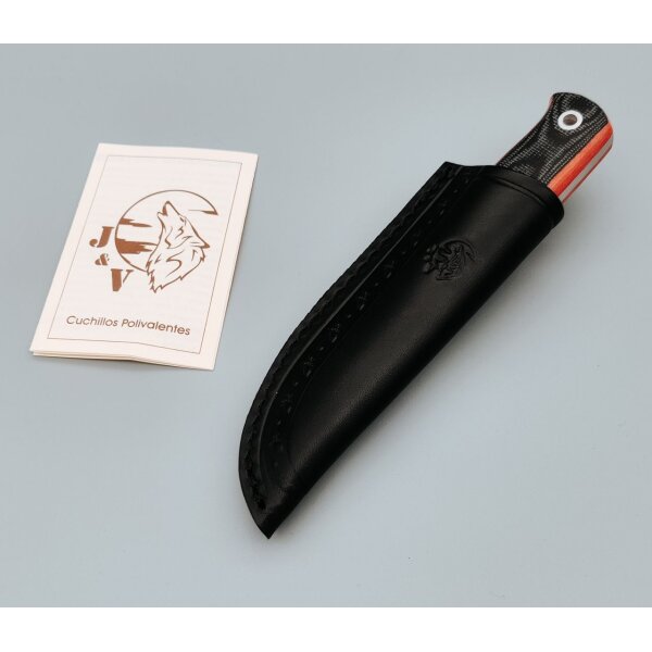 J&V Hobbit Black / Red MoVa-58 Micarta Mehrfarbig schwarz rot inkl. Lederscheide