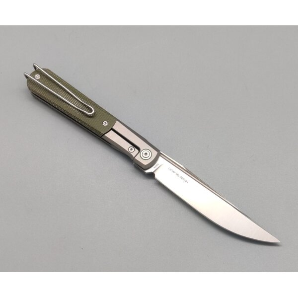 Real Steel RB-7 Titanium Green Micarta
