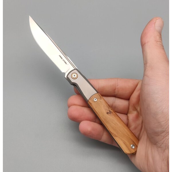 Real Steel RB-7 Titanium Olivenholz