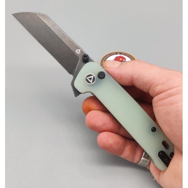 QSP Penguin Button Lock Pocket Knife 14C28N Blade Black Jade G10 Handle