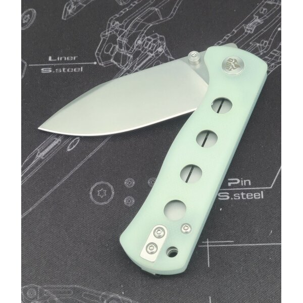 QSP Canary Folder 14C28N Stahl Linerlock G10 Jade Stonewashed
