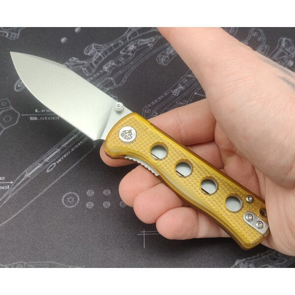 QSP Canary Folder 14C28N Stahl Linerlock Ultem Stonewash