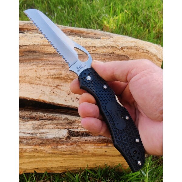 Byrd Spyderco Cara Cara 2 Rescue Black FRN SpyderEdge Messer Säge 01SP1700PS