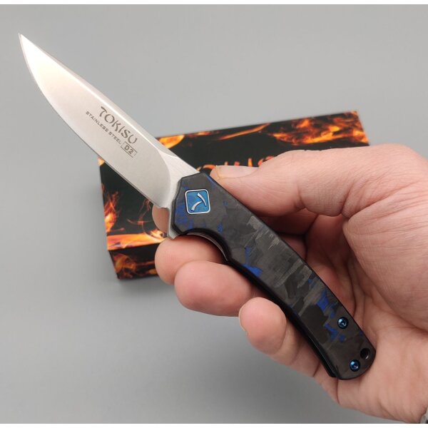 Tokisu Akogare Taschenmesser D2 Stahl Blue Carbon