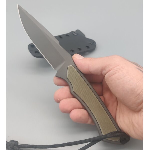 Spartan Blades Phrike Black / Green Fixed Blade Magna Cut