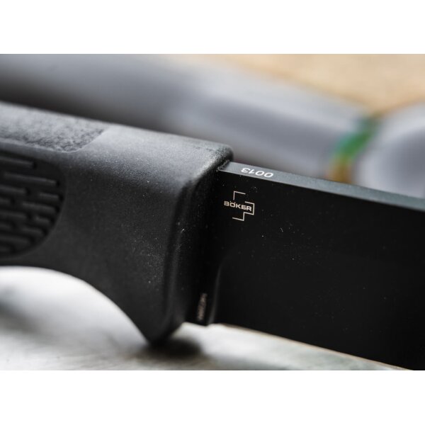 Heckler & Koch / Böker Plus MP7 Personal Duty Knife Outdoormesser 14C28N Stahl 02HK001