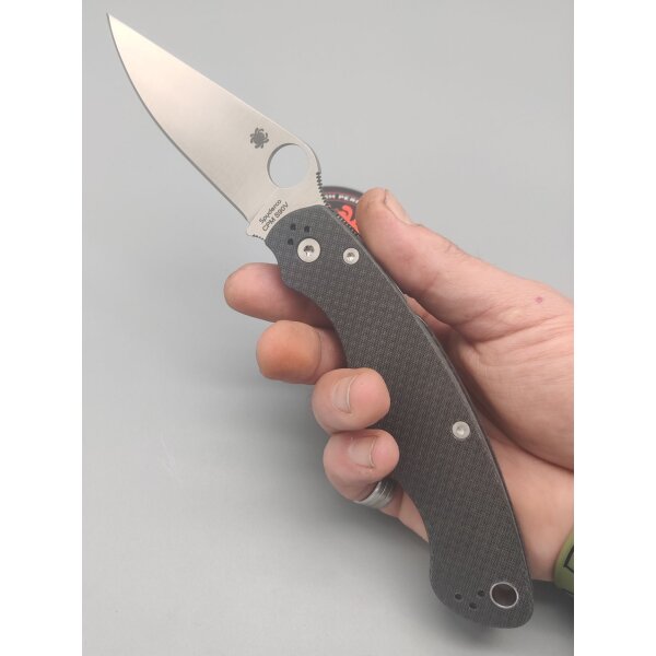 Spyderco Military 2 Limited Edition Carbon Fiber CPM S90V Stahl Sprint Run 01SP1251