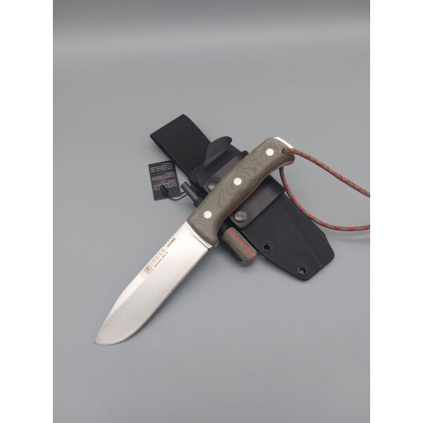 Joker Nomad N695 Green Canvas Micarta Kydexscheide und Feuerstarter