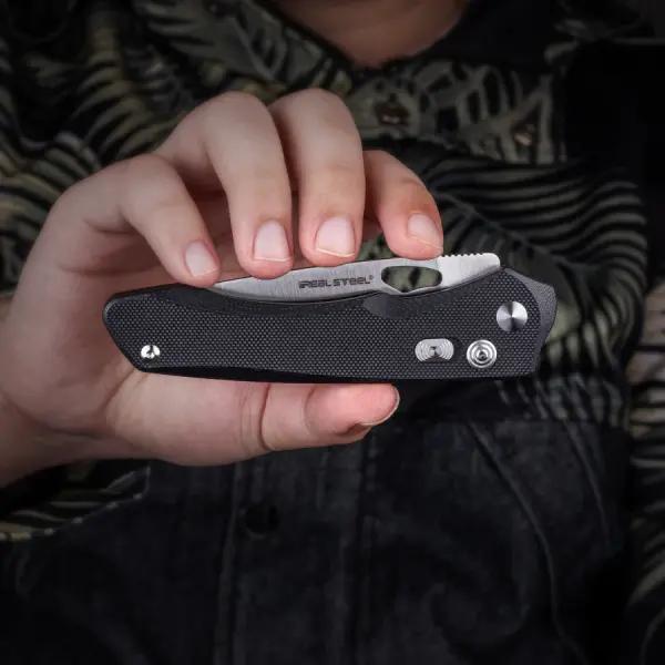 Real Steel Griffin Pro G10 Black Satin 14C28N Stahl
