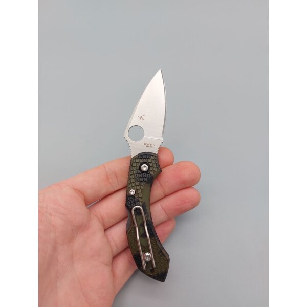 Spyderco Dragonfly 2 Lightweight Zome Green Camo Tarn Grün Military Camouflage VG-10 Stahl 01SP234