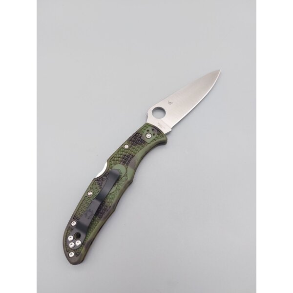 Spyderco Endura 4 Zome Green Camo Tarn Grün Military Camouflage VG-10 Stahl 01SP920