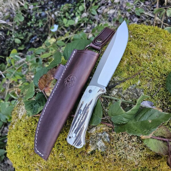 J&V Forester Knives Gineta Premium Messer mit N690co Stahl Hirschhorn Horn inkl. Lederscheide braun