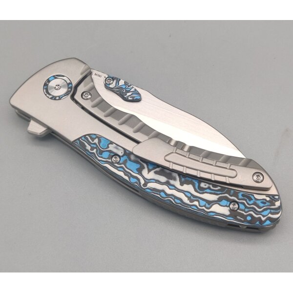 QSP Capybara Frame Lock M390 Stahl Titangriff Blue Camo Carbon Fiber