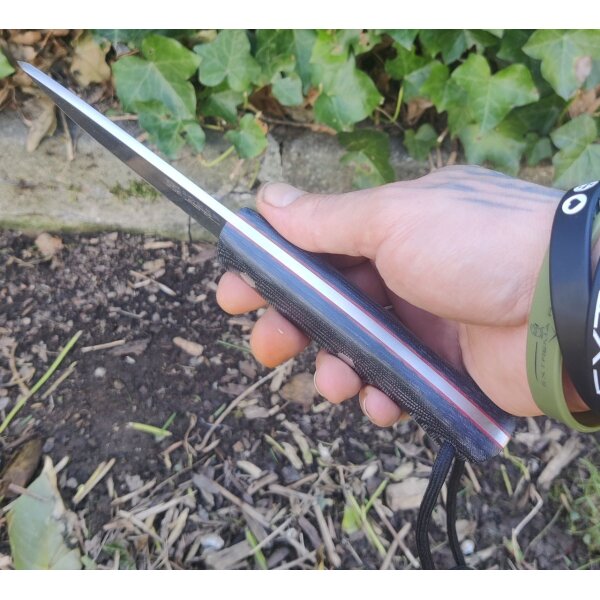Joker Ranger Scandi Micarta Bushcraft Lederscheide Feuerstarter
