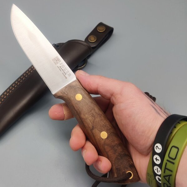 Joker Ranger Walnuss Bushcraft Lederscheide