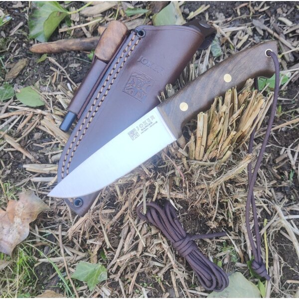 Joker Ranger Walnuss Bushcraft Lederscheide Feuerstarter
