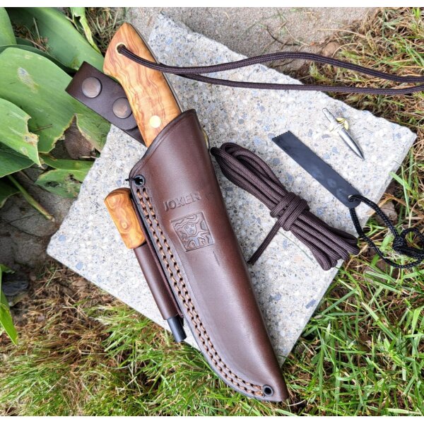 Joker Ranger Olive Bushcraft Lederscheide Feuerstarter
