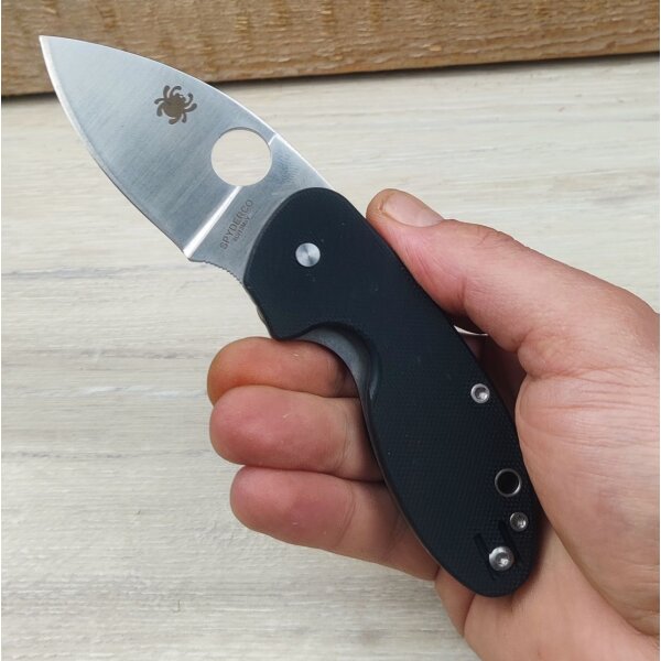 Spyderco Insistent Taschenmesser schwarz black G10 Griff Linerlock 8Cr13MoV Stahl Messer