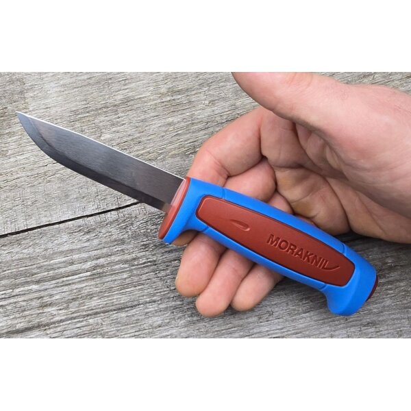 Morakniv BASIC 546 Limited Edition 2025(S) ) Blau-Dala Rot