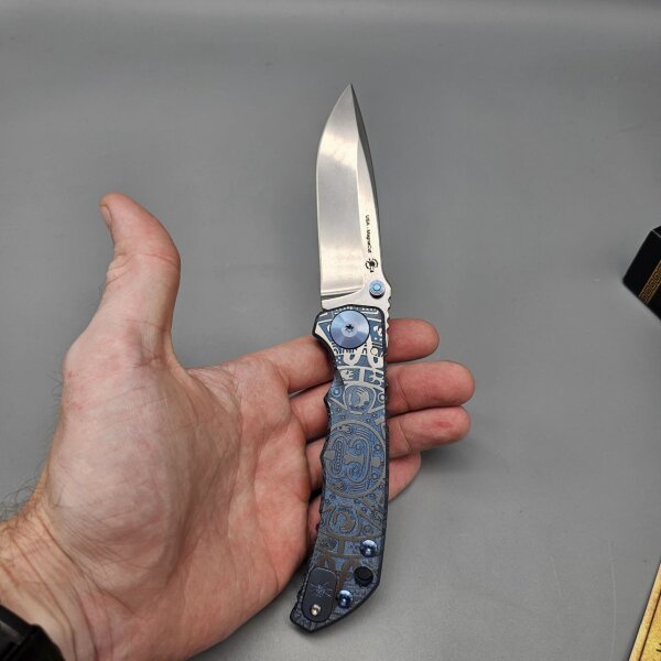 Spartan Blades SF5 Magna Cut Harsey Folder - Mayan Blau Blue