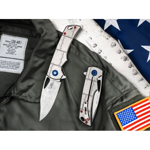 Böker Plus P-51 Mustang Damast Sammlermesser AUSSTELLUNGSSTÜCK