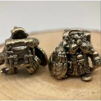 Bead Anhänger Zwerg Zwergsoldat Goblin mit Schild...