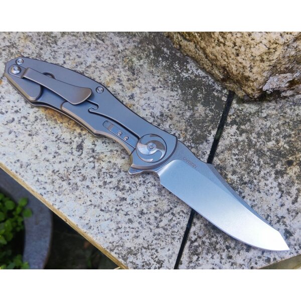 Real Steel RSK Exorcist Ti Green Micarta Framelock