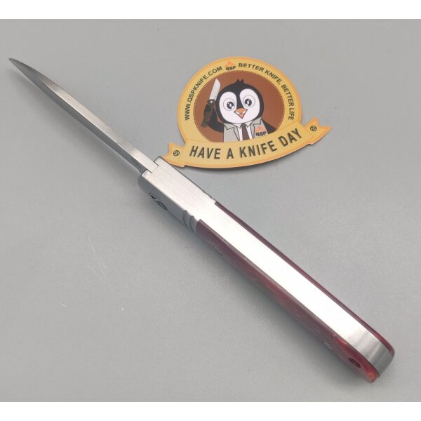 QSP Knife Hedgehog QS142SP-C Spearpoint Red Resin