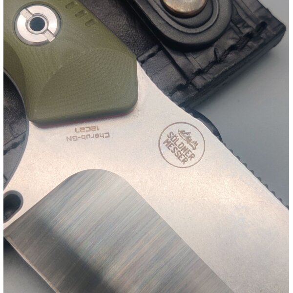 WithArmour Professional Cherub Green Camp Knife 12C27N Stahl G10