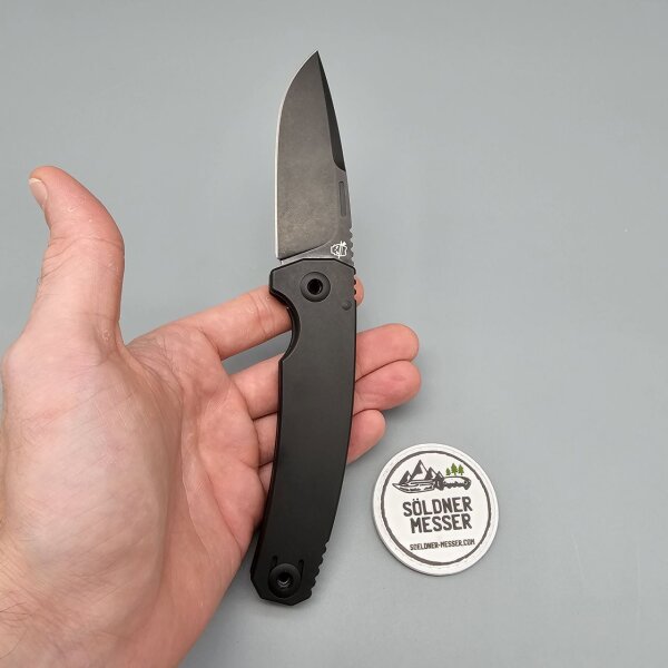 Oberland Arms Sepp by lionSTEEL Vollintegral Titan schwarz black mit schwarzem Etui