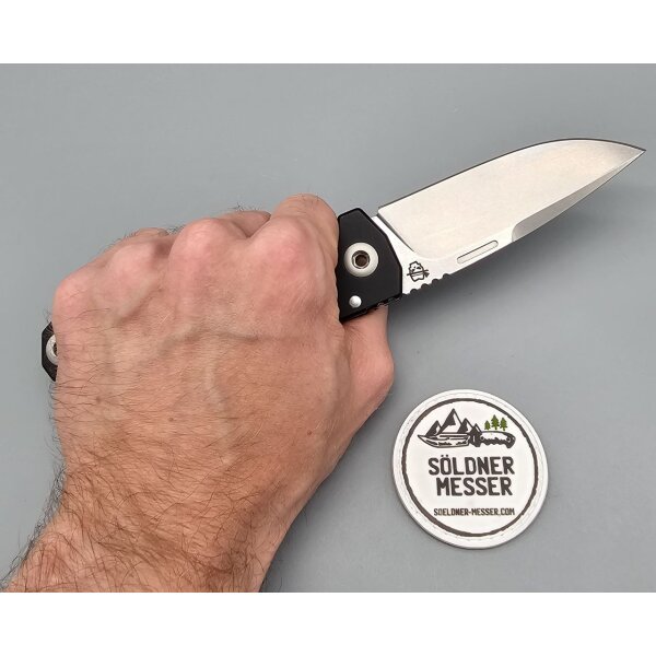 Oberland Arms Sepp by lionSTEEL Alu Vollintegral Aluminium schwarz black mit schwarzem Etui
