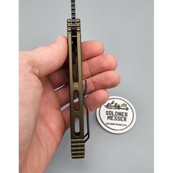 Oberland Arms Sepp by lionSTEEL Alu Vollintegral Aluminium grün green mit schwarzem Etui