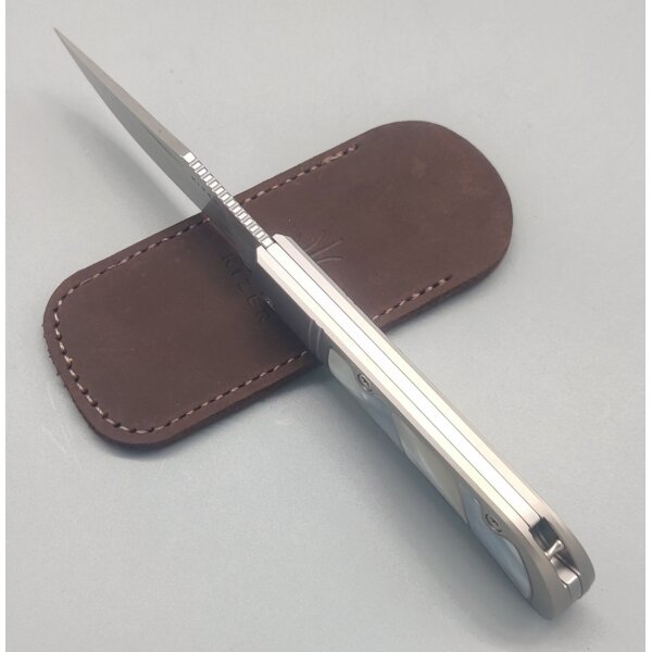 Kizer Trestle Slipjoint S45VN Stahl Titan / Perlmutt Gentleman Knife