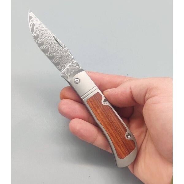 Kizer Trestle Slipjoint Damast Stahl Titan / Mkuruti Holz Gentleman Knife