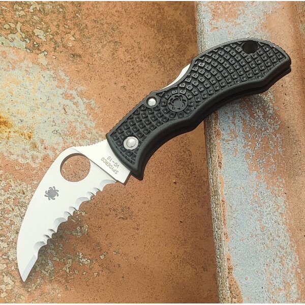 Spyderco Manbug Hawkbill Black FRN VG-10 SpyderEdge 01SP1334