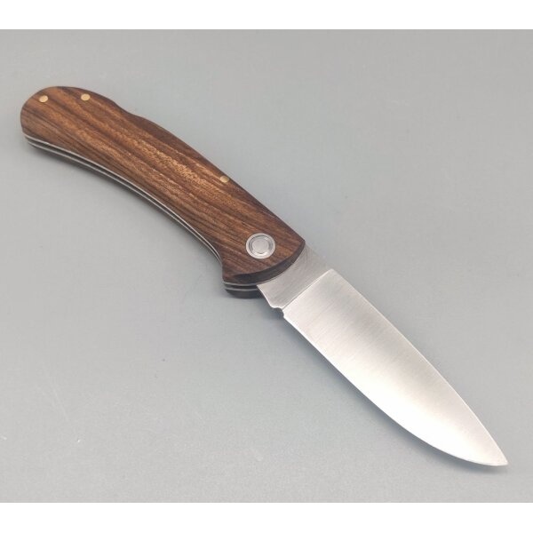 Joker Cocker CUB Taschenmesser mit Walnußgriff und Backlock