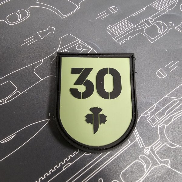 Peltonen Knives 30 Jahre Edition PVC Morale Patch OD green grün 6 x 5 cm