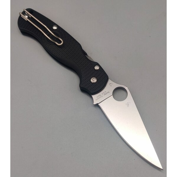 Spyderco Para Military 2 - C81PBK2 Black FRN Satin Klinge