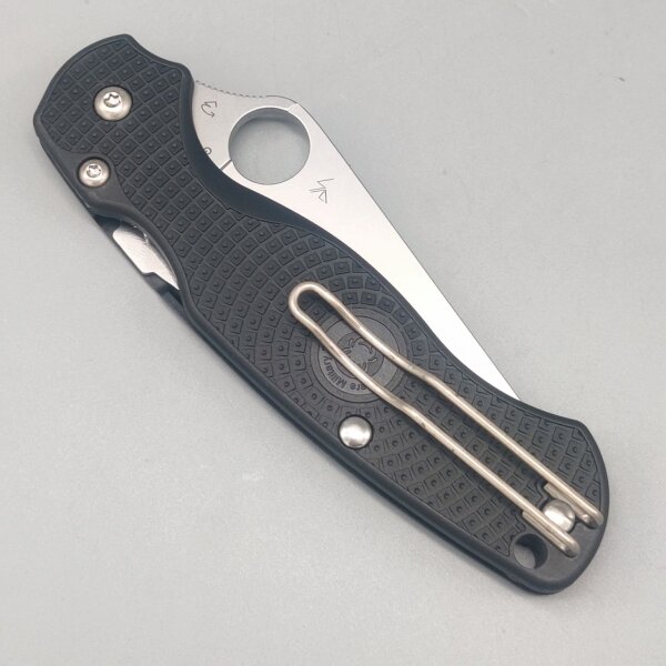Spyderco Para Military 2 - C81PBK2 Black FRN Satin Klinge