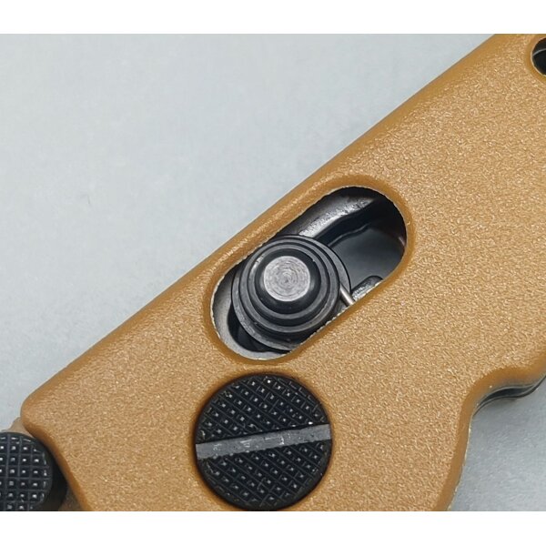 CRKT M16-03XD Desert D2 Stahl Crossbar Lock 01CR1602XD