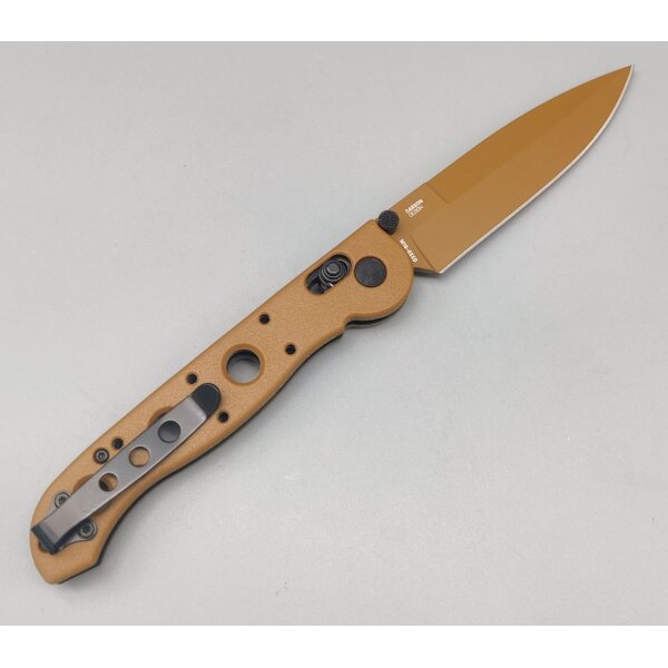 CRKT M16-03XD Desert D2 Stahl Crossbar Lock 01CR1602XD
