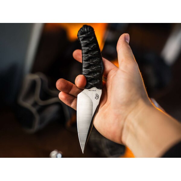 Böker Plus 302 Fixed Blade Fahrtenmesser Nitro-V Stahl Rochenhaut 02BP0006