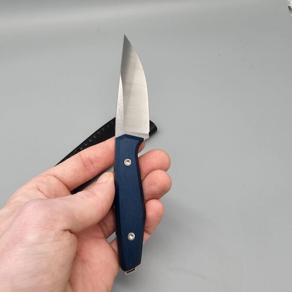 Böker Daily Knives AK1 Droppoint MagnaCut Blue EDC Fahrtenmesser Alex Kremer Design