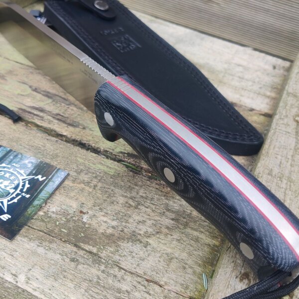 Joker Bush Camp Knife Bushcraftmesser N695 Stahl 6mm stark Lederscheide Dangler