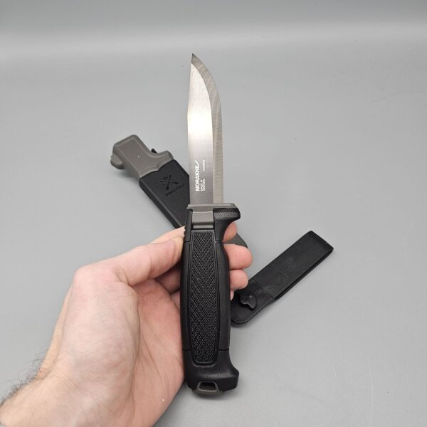 Morakniv Amberg Carbon Black Skies Bushcraft Messer Outdoormesser