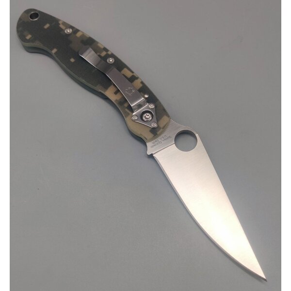 Spyderco Military Digital Camo G10 Linerlock S30V Stahl 01SP599